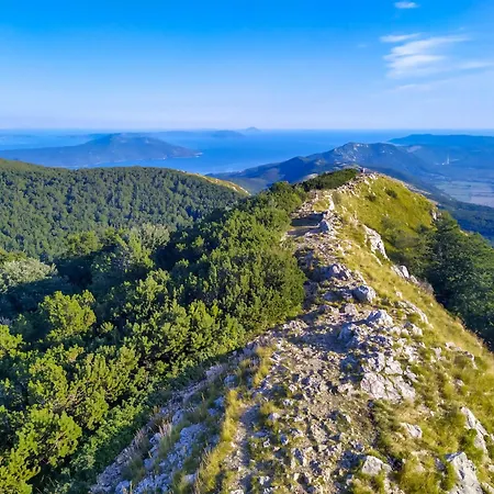 Сasa de vacaciones Karin By Interhome