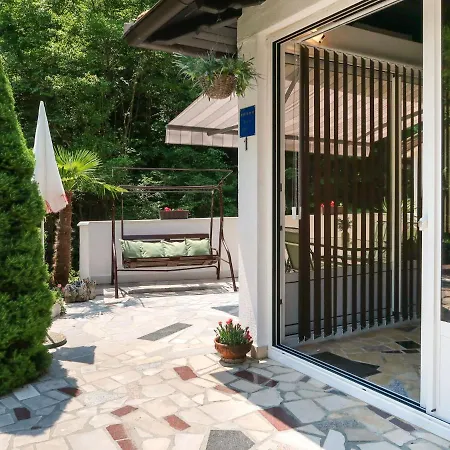 펜션 Karin By Interhome 로브란